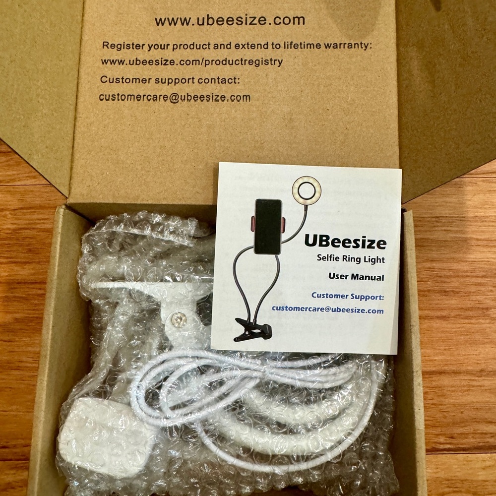 NEW Streaming Vlogging Selfie Ring with Light + Phone holder + Stand